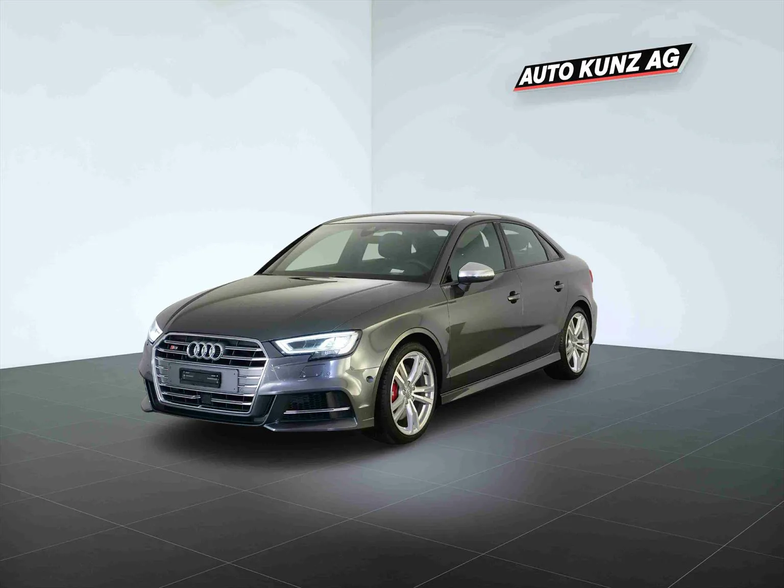 Audi S3 Limousine 2.0 TFSI quattro Magnetic Ride  Image 1