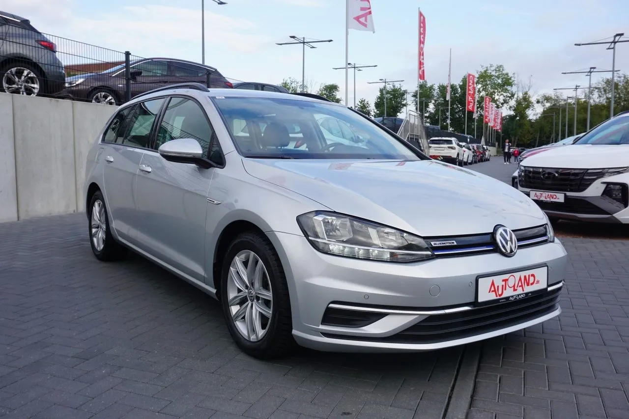 Volkswagen Golf Variant 1.5 TSI Navi Tempomat...  Image 5